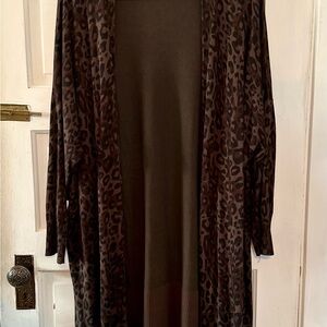 Terra & Sky Black Oversized Long Sleeve Cardigan